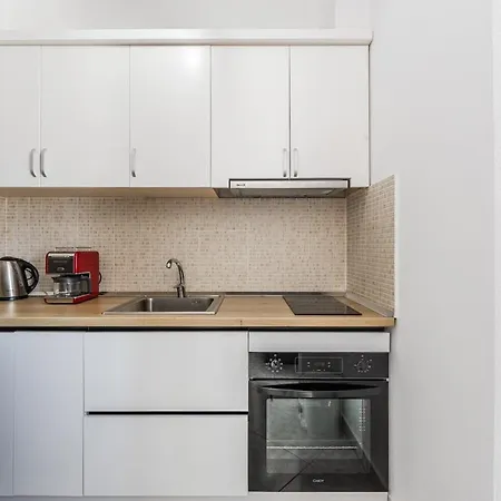 1br With Mountain Views By Pikhost *