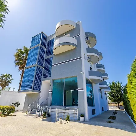 アパート 1br With Mountain Views By Pikhost ゴーレム