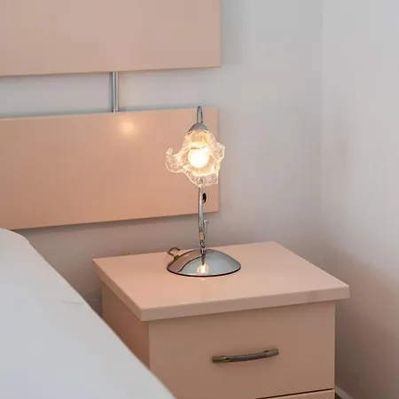 1br With Mountain Views Apartament
