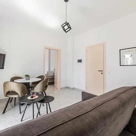 公寓 1br With Mountain Views By Pikhost