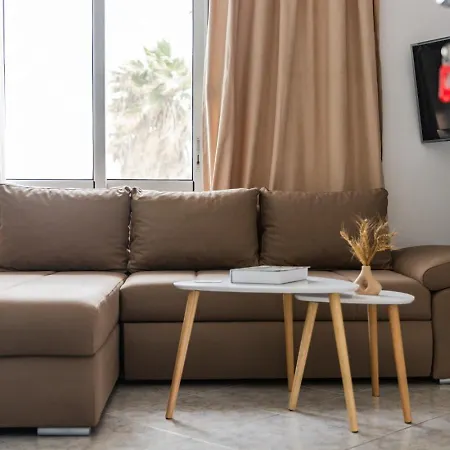 דירה 1br With Mountain Views By Pikhost *