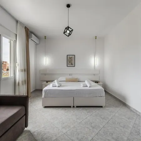 דירה 1br With Mountain Views By Pikhost