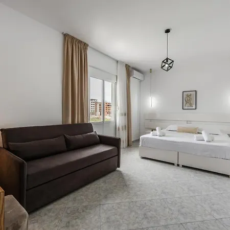 דירה 1br With Mountain Views By Pikhost