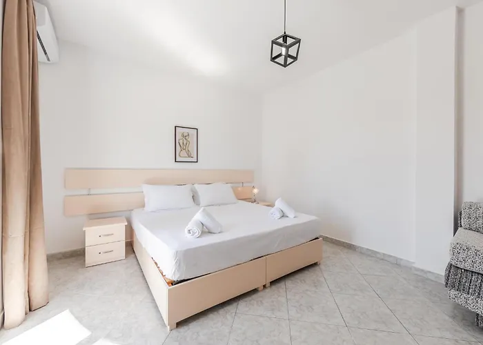 1br With Mountain Views By Pikhost Apartment Golem (Tirana)